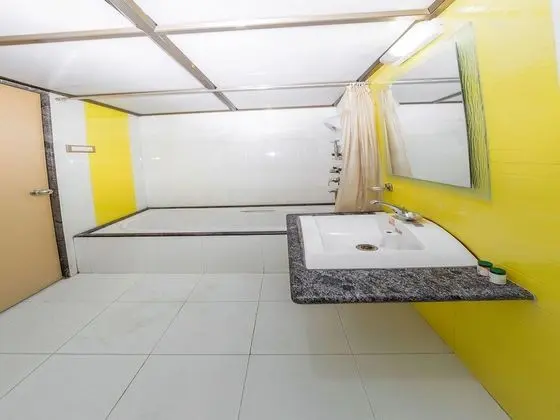 Tek Büyük veya İki Ayrı Yataklı Oda