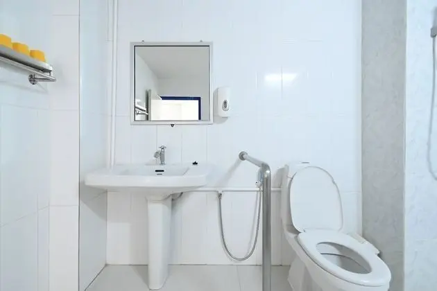 Üç Kişilik Oda