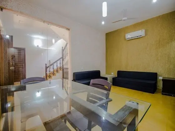 Tek Büyük veya İki Ayrı Yataklı Oda
