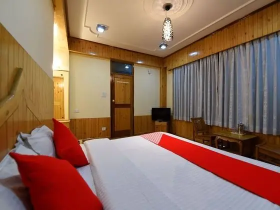 Tek Büyük veya İki Ayrı Yataklı Oda