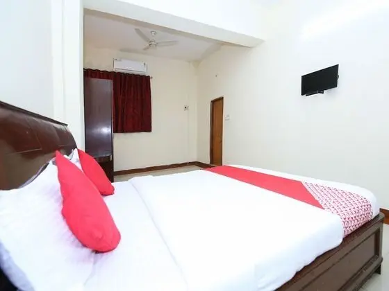 Tek Büyük Yataklı Oda, 1 Çift Kişilik Yatak