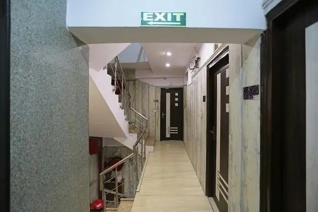 Basic Tek Büyük Yataklı Oda