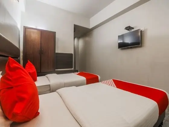 Tek Büyük veya İki Ayrı Yataklı Oda