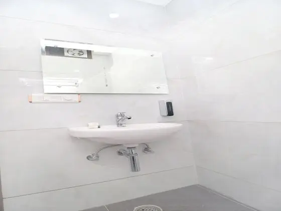 Tek Büyük veya İki Ayrı Yataklı Oda