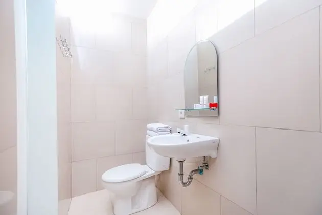 Standard Tek Büyük Yataklı Oda