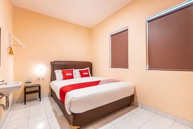 Standard Tek Büyük Yataklı Oda