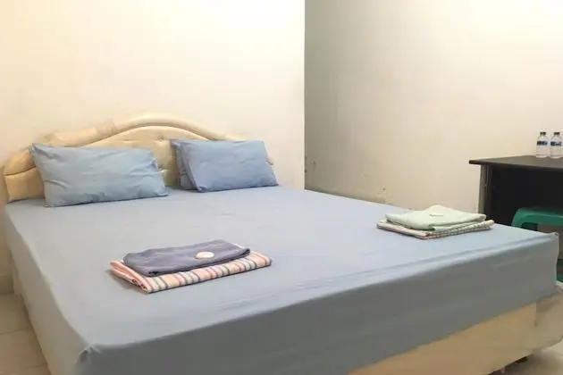Standard Tek Büyük Yataklı Oda