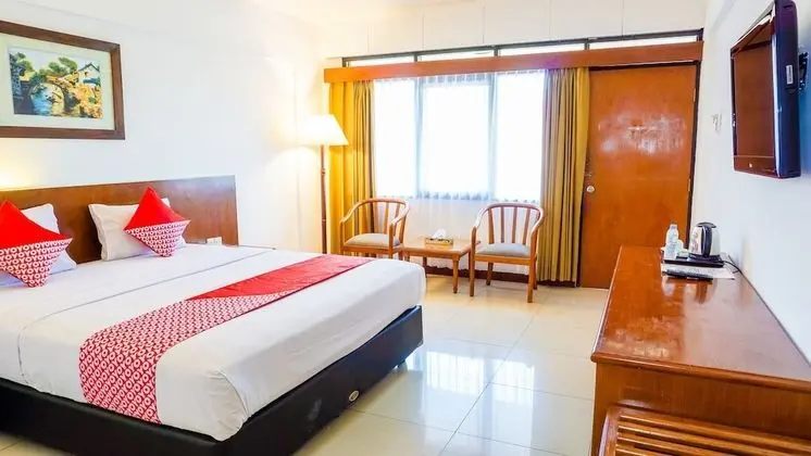 Deluxe Tek Büyük Yataklı Oda