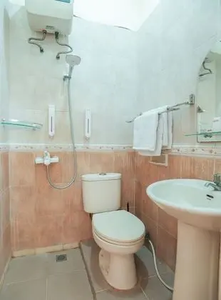 Standard Tek Büyük Yataklı Oda