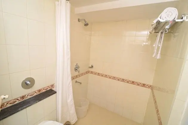 Standard Tek Büyük veya İki Ayrı Yataklı Oda, 1 Çift Kişilik Yatak, Özel Banyo