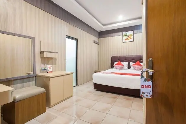 Standard Tek Büyük Yataklı Oda