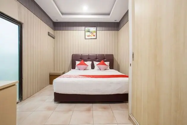 Standard Tek Büyük Yataklı Oda