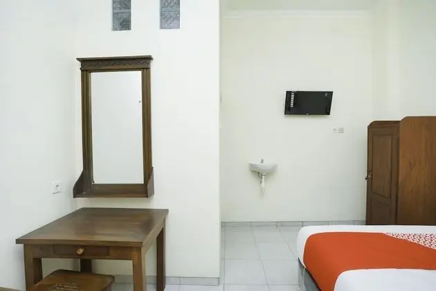 Standard Tek Büyük Yataklı Oda