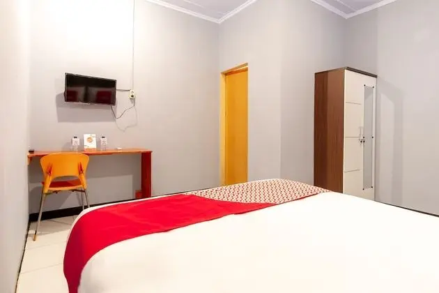 Standard Tek Büyük Yataklı Oda