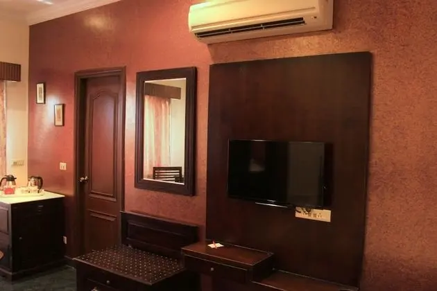Standard Tek Büyük veya İki Ayrı Yataklı Oda, 1 Çift Kişilik Yatak, Özel Banyo