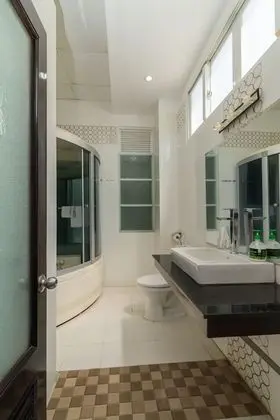 Deluxe Üç Kişilik Oda