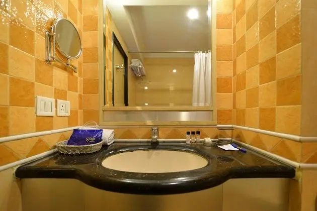 Standard Tek Büyük veya İki Ayrı Yataklı Oda, 1 Çift Kişilik Yatak, Özel Banyo