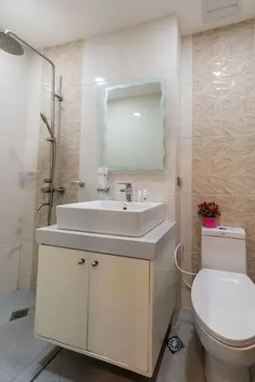 Deluxe Tek Büyük Yataklı Oda, 1 Büyük (Queen) Boy Yatak