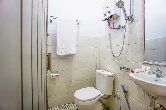 Standard Tek Büyük Yataklı Oda