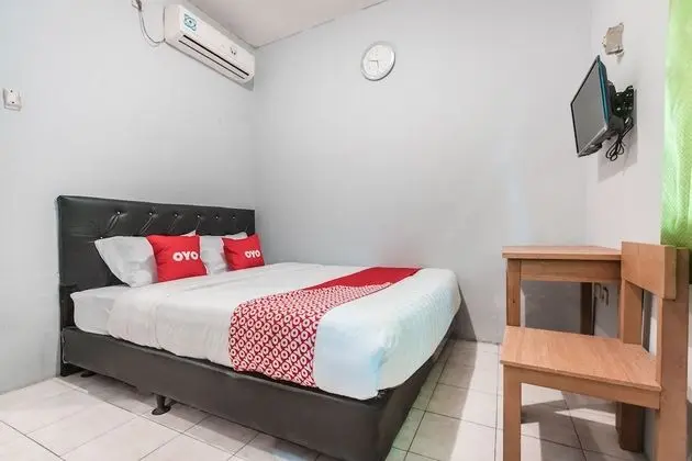 Standard Tek Büyük Yataklı Oda