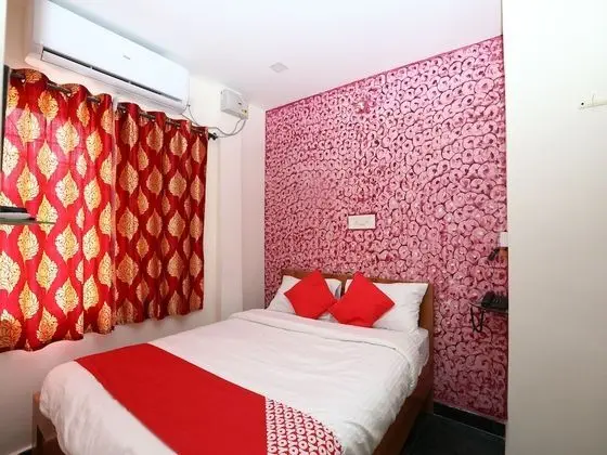 Tek Büyük Yataklı Oda, 1 Büyük (Queen) Boy Yatak
