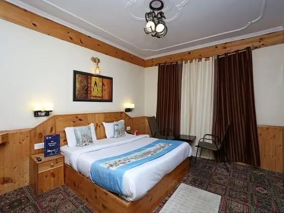 Tek Büyük veya İki Ayrı Yataklı Oda