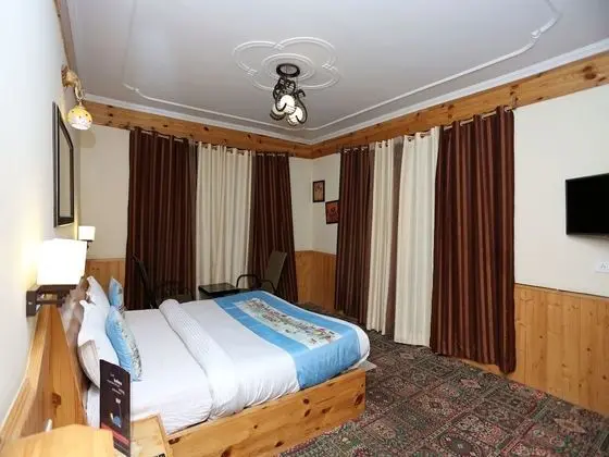 Tek Büyük veya İki Ayrı Yataklı Oda