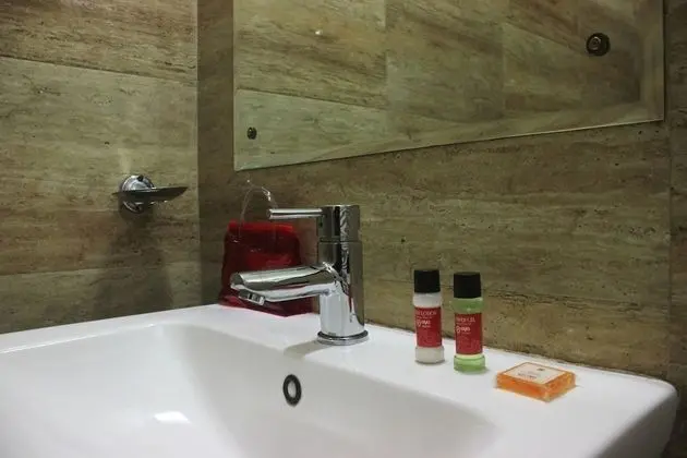 Standard Tek Büyük veya İki Ayrı Yataklı Oda, 1 Çift Kişilik Yatak, Özel Banyo