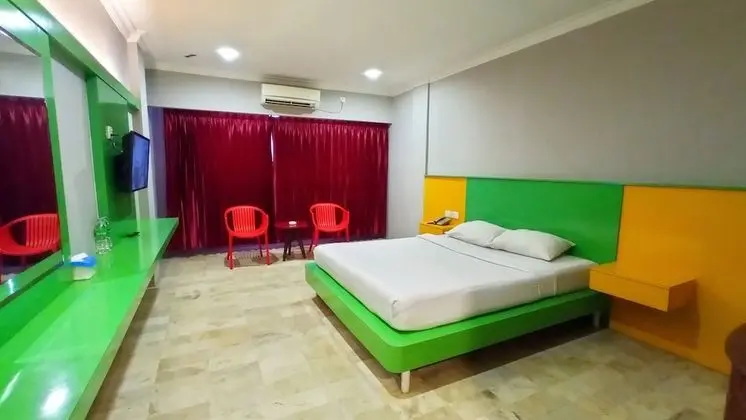 Deluxe Tek Büyük Yataklı Oda