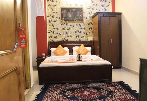 Standard Tek Büyük veya İki Ayrı Yataklı Oda, Özel Banyo