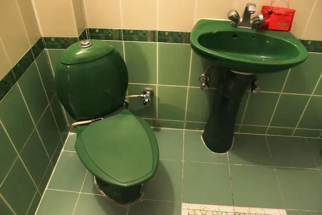Standard Tek Büyük veya İki Ayrı Yataklı Oda, Özel Banyo