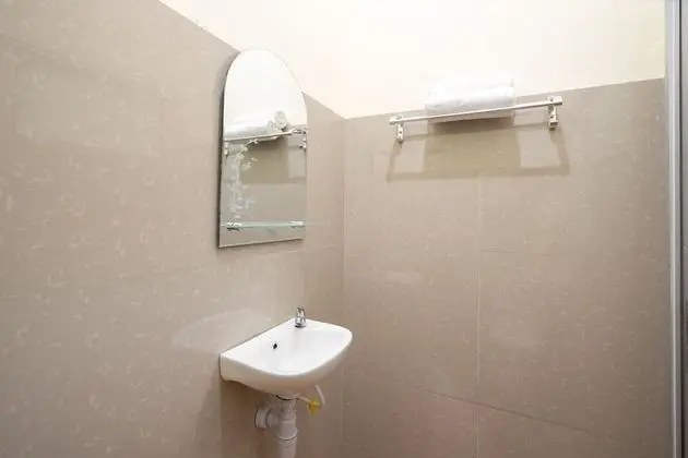 Basic Tek Büyük Yataklı Oda
