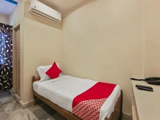 Basic Tek Büyük Yataklı Oda