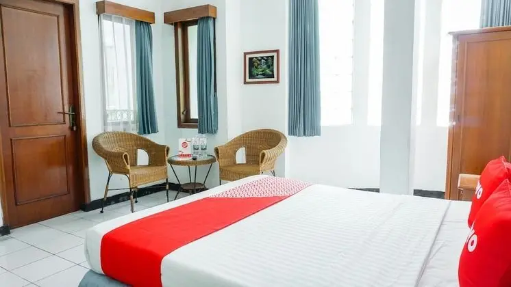 Deluxe Tek Büyük Yataklı Oda
