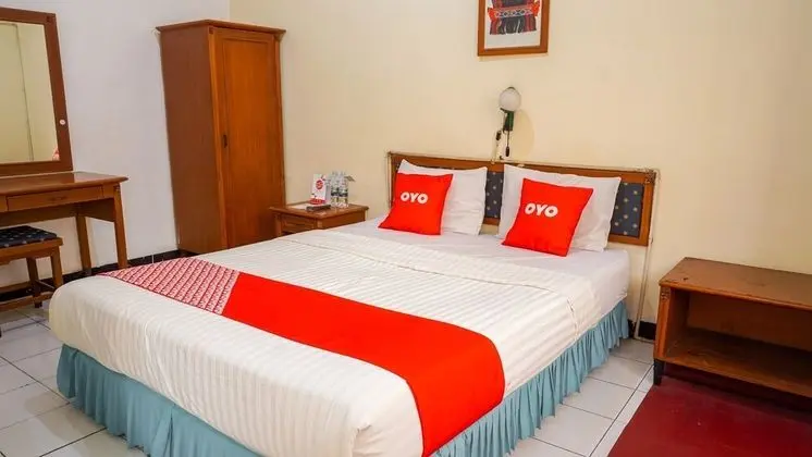 Standard Tek Büyük Yataklı Oda