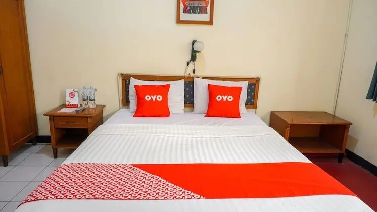 Standard Tek Büyük Yataklı Oda