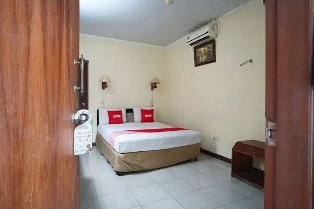 Standard Tek Büyük Yataklı Oda