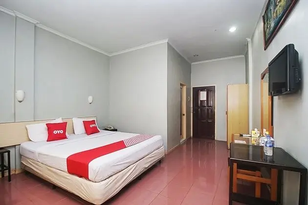 Standard Tek Büyük Yataklı Oda