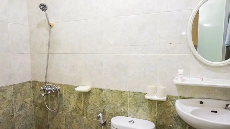 Standard Tek Büyük Yataklı Oda