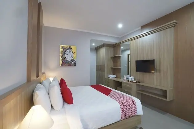 Deluxe Tek Büyük Yataklı Oda