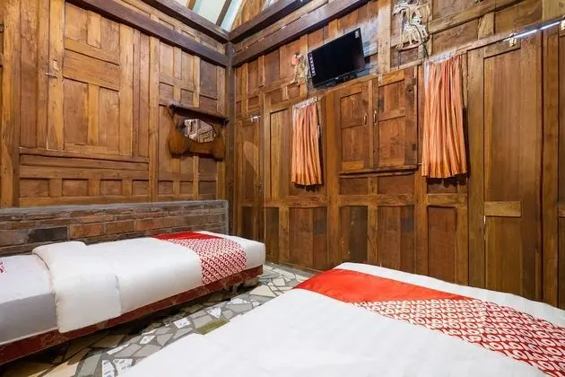 Deluxe İki Ayrı Yataklı Oda