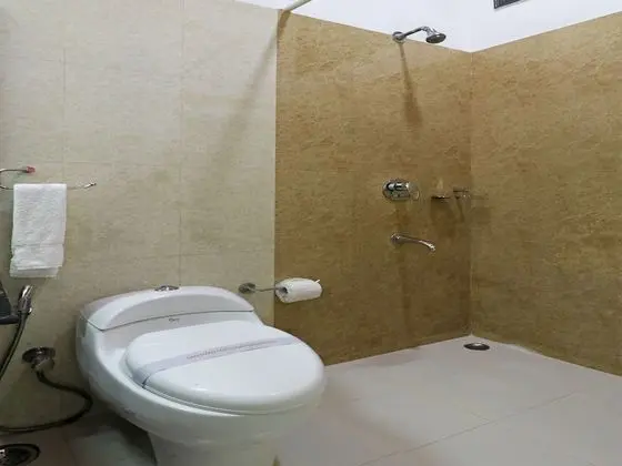 Deluxe Tek Büyük veya İki Ayrı Yataklı Oda, 1 En Büyük (King) Boy Yatak, Özel Banyo