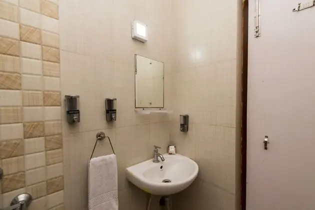 Standard Tek Büyük veya İki Ayrı Yataklı Oda, 1 Çift Kişilik Yatak, Özel Banyo