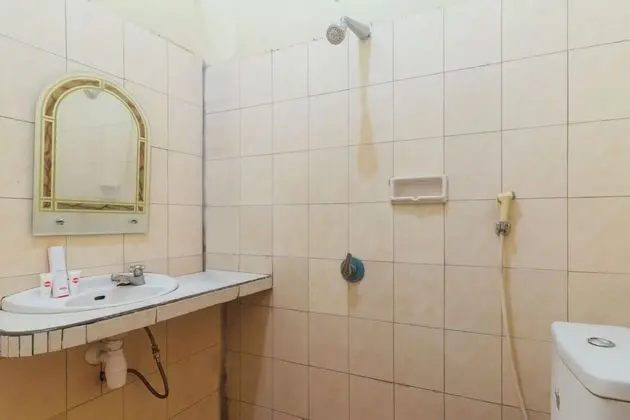 Standard Tek Büyük Yataklı Oda