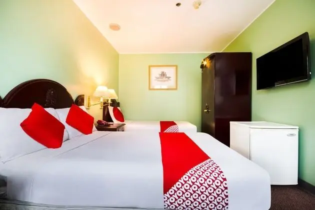 Suite Triple Room