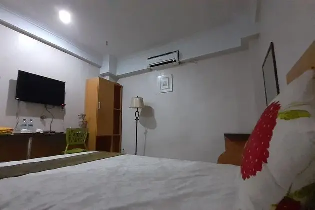 Standard Tek Büyük Yataklı Oda