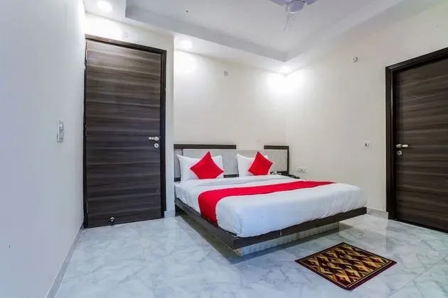 Tek Büyük veya İki Ayrı Yataklı Oda, 1 Büyük (Queen) Boy Yatak