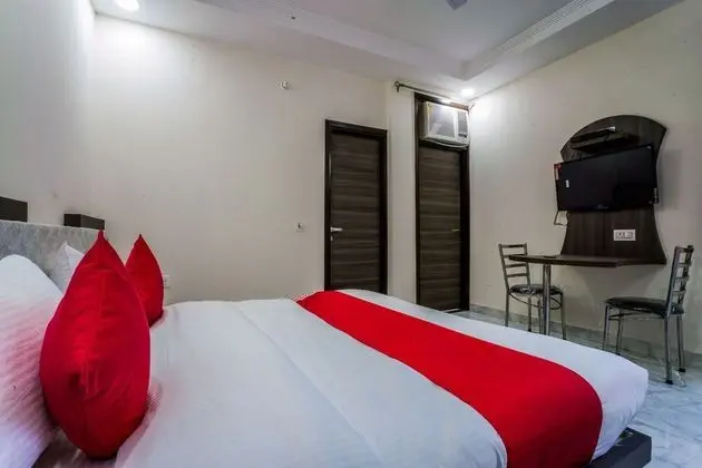 Tek Büyük veya İki Ayrı Yataklı Oda, 1 Büyük (Queen) Boy Yatak