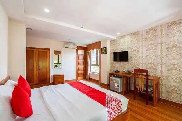 Deluxe Tek Büyük Yataklı Oda