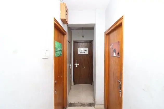 Basic Tek Büyük Yataklı Oda